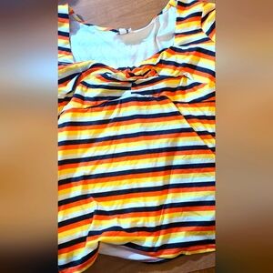 Unique Vintage candy corn top